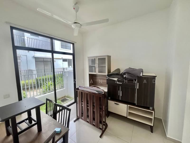 Rumah Teres untuk Dijual di Eco Grandeur (Puncak Alam) - Wan Azlan Ahmad - PropertyGuru.com.my