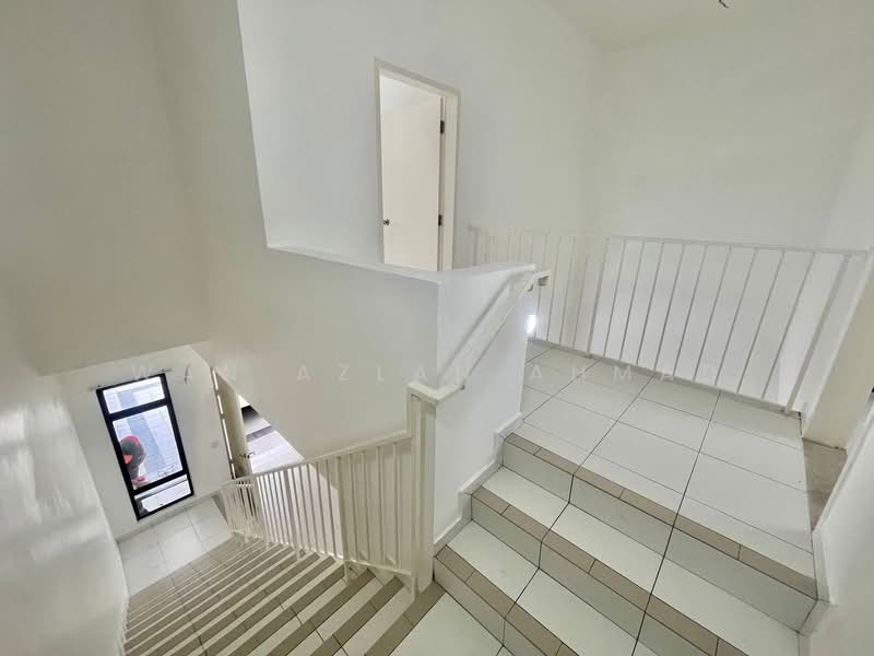 Rumah Teres untuk Dijual di Eco Grandeur (Puncak Alam) - Wan Azlan Ahmad - PropertyGuru.com.my