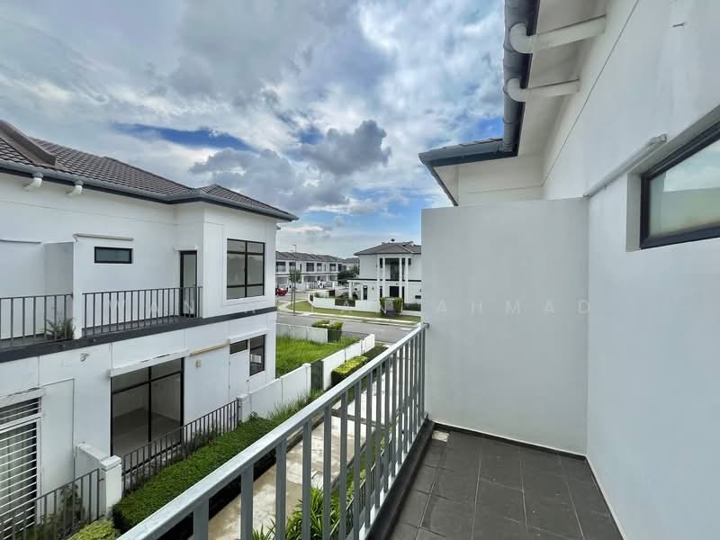 Rumah Teres untuk Dijual di Eco Grandeur (Puncak Alam) - Wan Azlan Ahmad - PropertyGuru.com.my