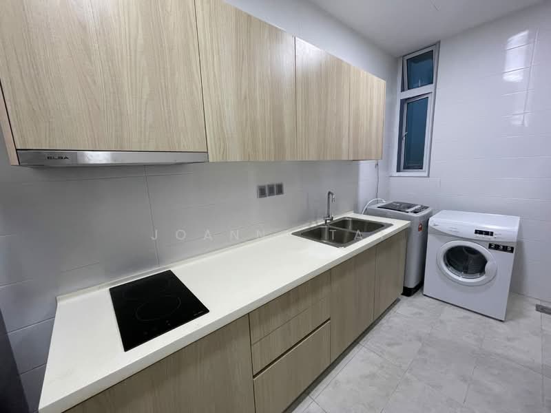 Servis Apartment untuk Disewa di Paragon Suites @ CIQ - Joanna Tai - Kitchen - PropertyGuru.com.my