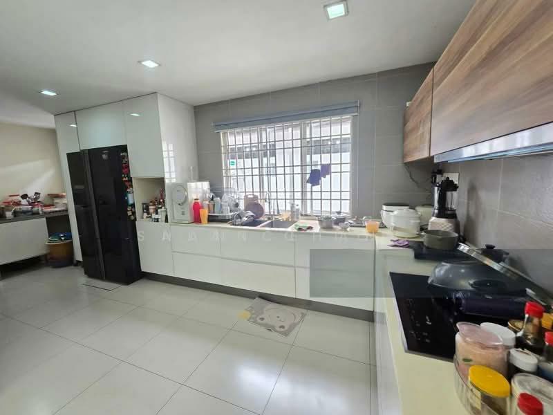 2-storey Terraced House for Sale in TAMAN PUCHONG UTAMA (Puchong) - Shanice Low - Kitchen - PropertyGuru.com.my