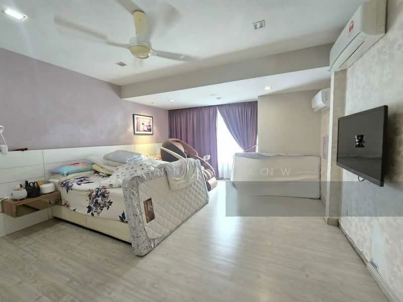 2-storey Terraced House for Sale in TAMAN PUCHONG UTAMA (Puchong) - Shanice Low - Bedroom - PropertyGuru.com.my