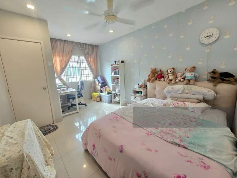2-storey Terraced House for Sale in TAMAN PUCHONG UTAMA (Puchong) - Shanice Low - Bedroom - PropertyGuru.com.my