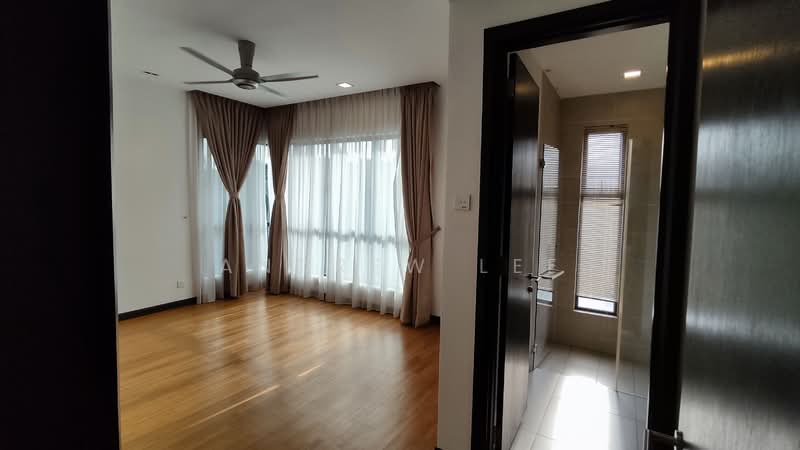 Rumah Banglo untuk Dijual di Leisure Farm (Gelang Patah) - Andrew Lee - Living Room - PropertyGuru.com.my