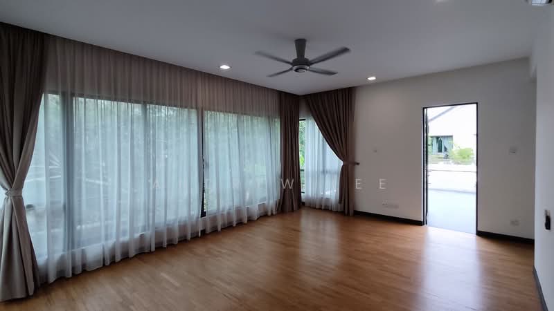 Rumah Banglo untuk Dijual di Leisure Farm (Gelang Patah) - Andrew Lee - Living Room - PropertyGuru.com.my