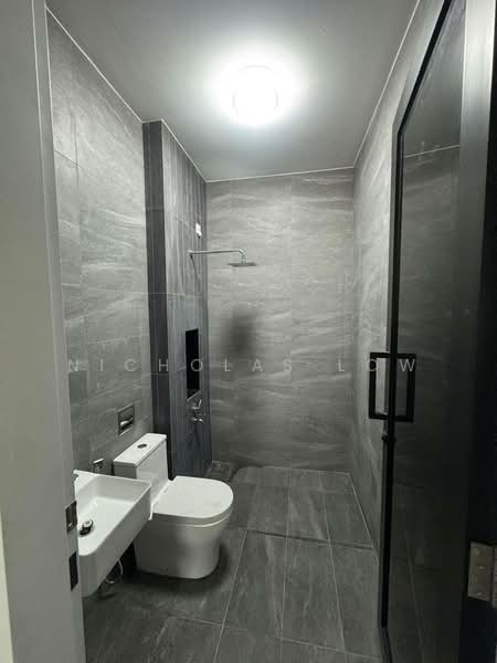 Semi-Detached House for Rent in Setia Tropika (Johor Bahru) - Nicholas Low - Bathroom - PropertyGuru.com.my