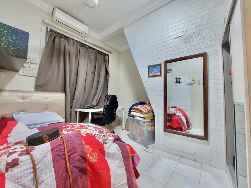 1-storey Terraced House for Sale in Taman Pelangi Indah (Ulu Tiram) - Azlan Ismail aiproperty - PropertyGuru.com.my