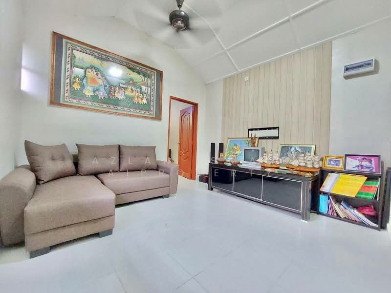 1-storey Terraced House for Sale in Taman Pelangi Indah (Ulu Tiram) - Azlan Ismail aiproperty - PropertyGuru.com.my