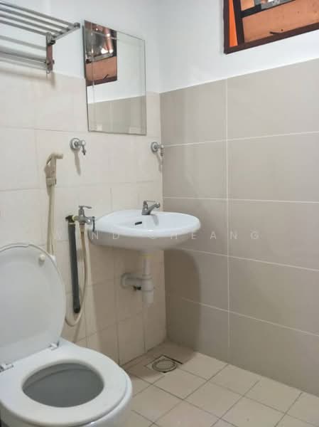 Kondominium untuk Dijual di Palm Spring @ Damansara - Wind Cheang - Bathroom - PropertyGuru.com.my