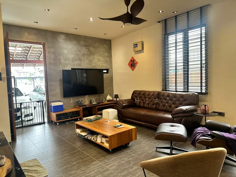 2-storey Terraced House for Rent in Kempas (Johor Bahru) - Joan Chia - Living Room - PropertyGuru.com.my