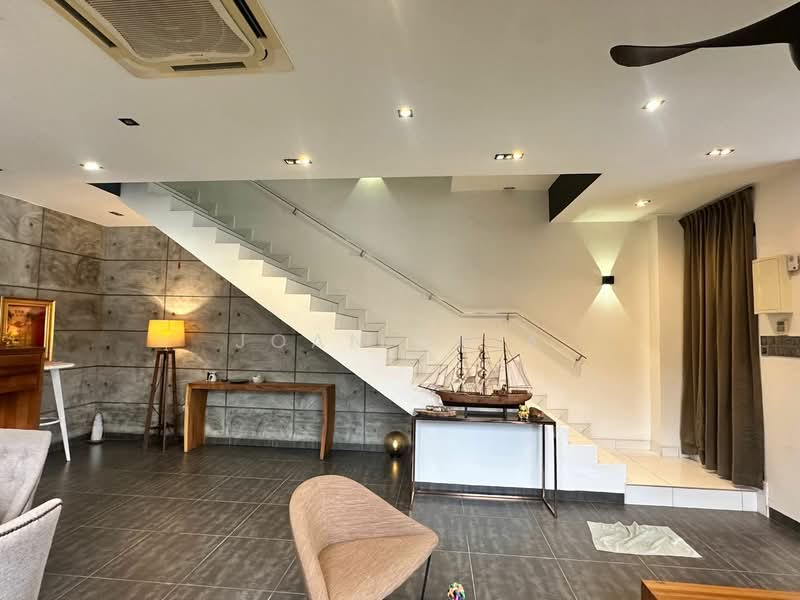 2-storey Terraced House for Rent in Kempas (Johor Bahru) - Joan Chia - Living Room - PropertyGuru.com.my