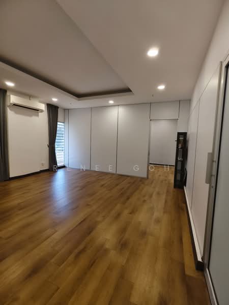 Shop for Rent in Jelutong (Penang) - Renee Goh - Interior - PropertyGuru.com.my