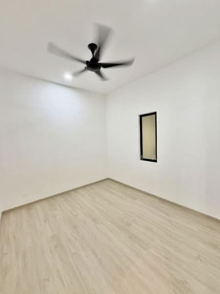 1-storey Terraced House for Sale in Johor Bahru (Johor) - Azlan Ismail aiproperty - Interior - PropertyGuru.com.my