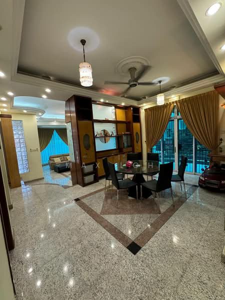 Rumah Berkembar untuk Dijual di Johor Bahru (Johor) - Max Loh - Living Room - PropertyGuru.com.my