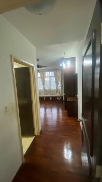 Kondominium untuk Dijual di D'Melor Condominium - Henry Liew - Corridor - PropertyGuru.com.my