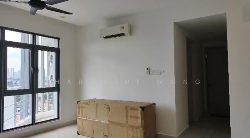 Kondominium untuk Disewa di Vivo Residential Suites - Charmaine Wong - Living Room - PropertyGuru.com.my
