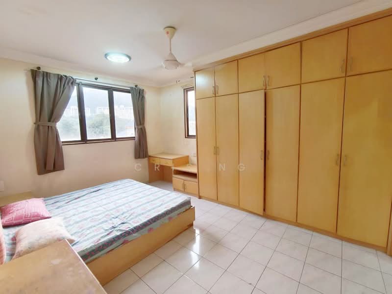 Pangsapuri untuk Dijual di Pearl Garden - Cris Ng - Bedroom - PropertyGuru.com.my