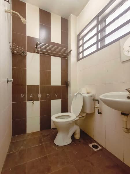 2-storey Terraced House for Rent in Taman Rapat Indah (Ipoh) - Mandy Phang - Bathroom - PropertyGuru.com.my