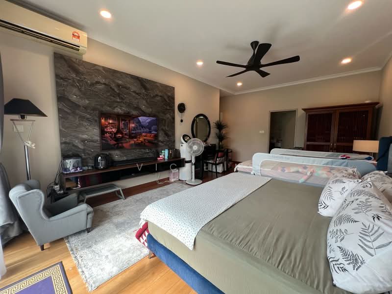 Condominium for Sale at Laguna Heights (Bukit Laguna) - Vic Lim - Bedroom - PropertyGuru.com.my