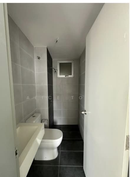 Service Residence for Sale at Residensi MH Platinum 2 - Alice Tong - Bathroom - PropertyGuru.com.my