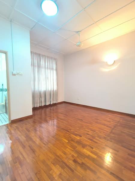 Rumah Teres 2 Tingkat untuk Dijual di Taman Molek (Johor Bahru) - May Lim - Interior - PropertyGuru.com.my