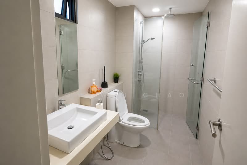 Condominium for Sale at Inwood Residences - Low Wei Chao - Bathroom - PropertyGuru.com.my