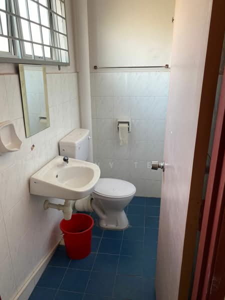 2-storey Terraced House for Sale in Taman Paya Rumput Permai (Paya Rumput) - Jenny Teh - Bathroom - PropertyGuru.com.my