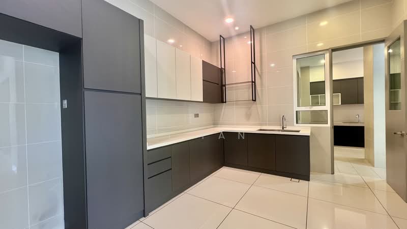 Cluster House for Sale in Horizon Hills (Iskandar Puteri (Nusajaya)) - KL Tan - Kitchen - PropertyGuru.com.my