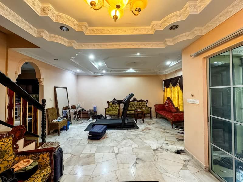 2-storey Terraced House for Sale in Bandar Tasik Puteri (Rawang) - Amzar Faiz - Living Room - PropertyGuru.com.my
