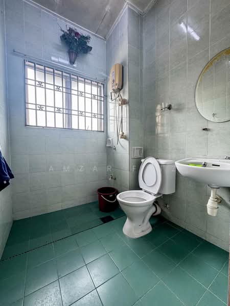 2-storey Terraced House for Sale in Bandar Tasik Puteri (Rawang) - Amzar Faiz - Bathroom - PropertyGuru.com.my