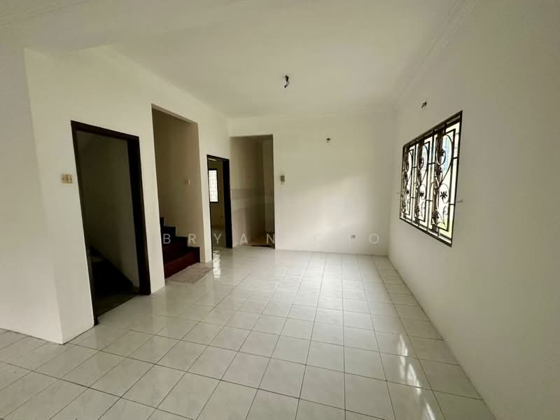 2-storey Terraced House for Sale in Taman Puncak Jalil (Seri Kembangan) - Bryan Cho - Interior - PropertyGuru.com.my