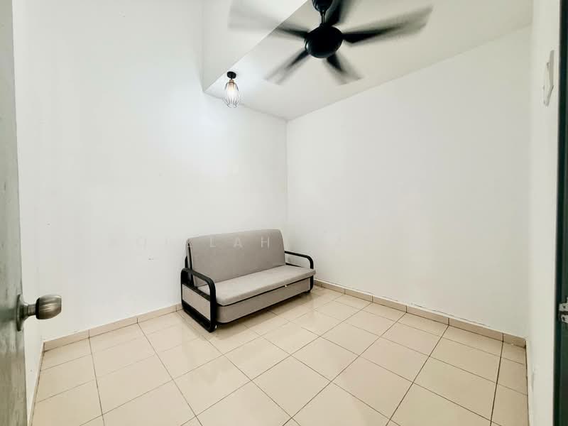 1-storey Terraced House for Sale in Banting (Selangor) - Aqillah Razali - PropertyGuru.com.my