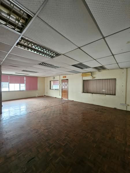 Factory for Rent in Johor Bahru (Johor) - Zoey Lee - Interior - PropertyGuru.com.my