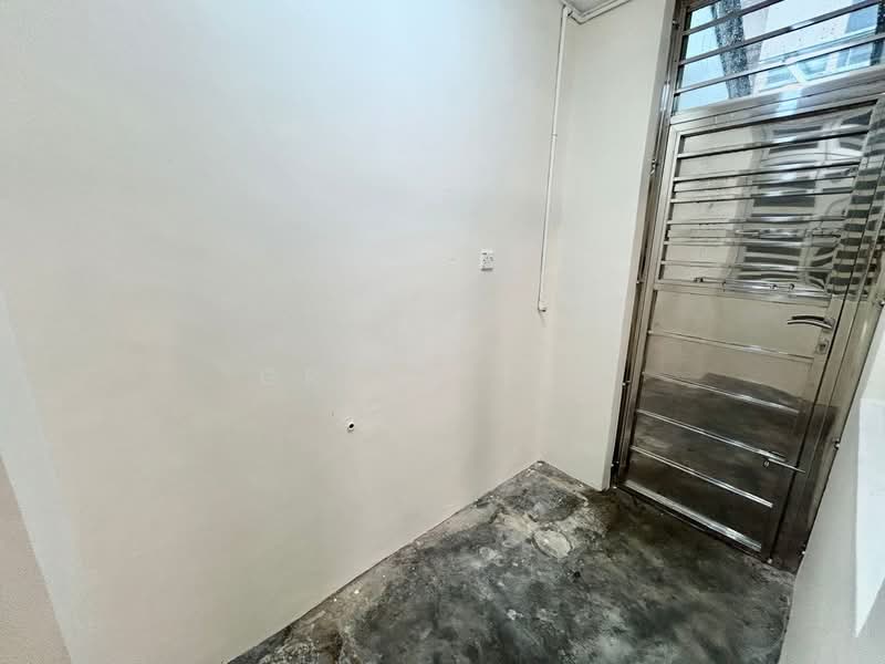 1.5-storey Terraced House for Rent in Taman Setia Indah (Tebrau) - Grace Lau - Entrance - PropertyGuru.com.my