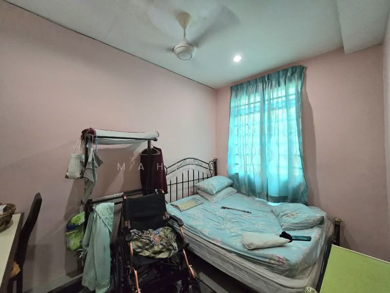 2-storey Terraced House for Sale in Pajam (Negeri Sembilan) - Mahirah . - Bedroom - PropertyGuru.com.my