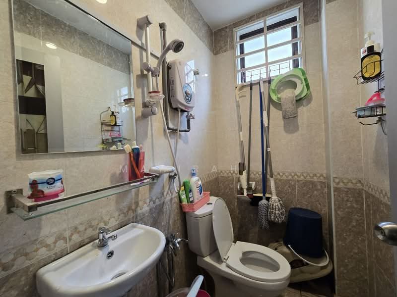 2-storey Terraced House for Sale in Pajam (Negeri Sembilan) - Mahirah . - Bathroom - PropertyGuru.com.my
