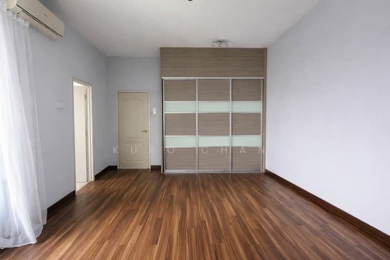Kondominium untuk Dijual di Atmosfera Kondominium - Kuro Chan - Bedroom - PropertyGuru.com.my