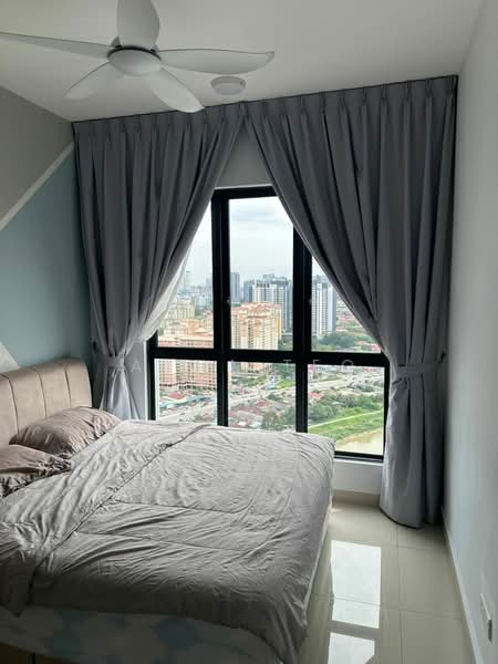 Kondominium untuk Dijual di Platinum Arena - Anna Teo - Bedroom - PropertyGuru.com.my