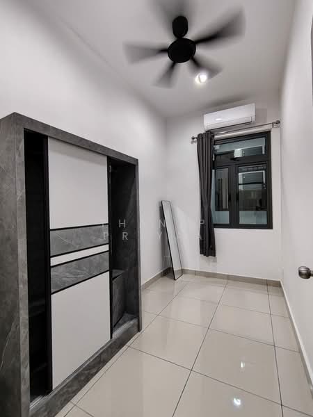 Apartment for Rent at D7 (D'Seven Lagoon Perdana) - Thanap Priyaa - Bedroom - PropertyGuru.com.my