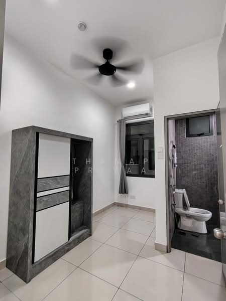 Apartment for Rent at D7 (D'Seven Lagoon Perdana) - Thanap Priyaa - Bathroom - PropertyGuru.com.my