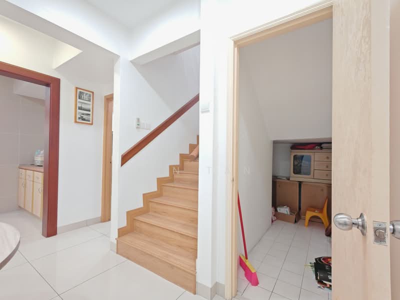 2-storey Terraced House for Sale in Taman Sungai Besi Indah (Seri Kembangan) - KEN TAN - Interior - PropertyGuru.com.my