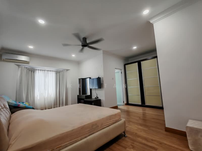 2-storey Terraced House for Sale in Taman Sungai Besi Indah (Seri Kembangan) - KEN TAN - Bedroom - PropertyGuru.com.my