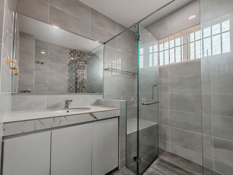 2-storey Terraced House for Sale in Taman Sungai Besi Indah (Seri Kembangan) - KEN TAN - Bathroom - PropertyGuru.com.my