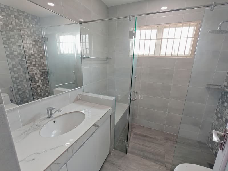 2-storey Terraced House for Sale in Taman Sungai Besi Indah (Seri Kembangan) - KEN TAN - Bathroom - PropertyGuru.com.my