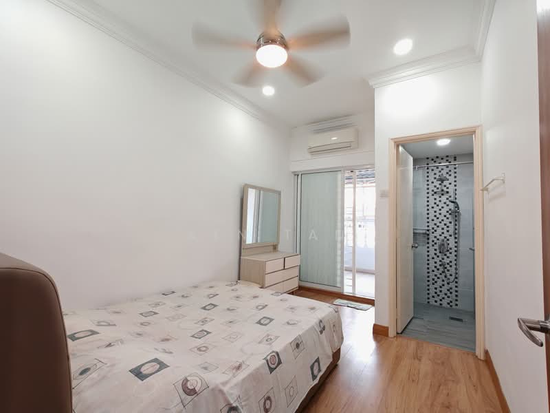 2-storey Terraced House for Sale in Taman Sungai Besi Indah (Seri Kembangan) - KEN TAN - Bedroom - PropertyGuru.com.my