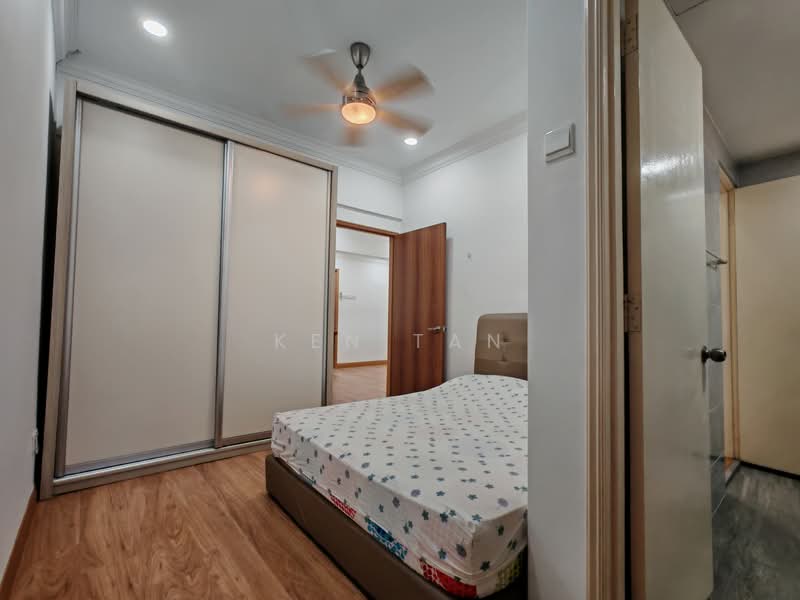 2-storey Terraced House for Sale in Taman Sungai Besi Indah (Seri Kembangan) - KEN TAN - Bedroom - PropertyGuru.com.my