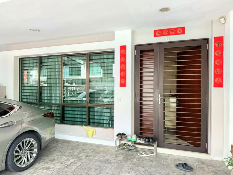 Rumah Teres 3 Tingkat untuk Dijual di Batu Caves (Selangor) - Vivian Lee - Exterior - PropertyGuru.com.my