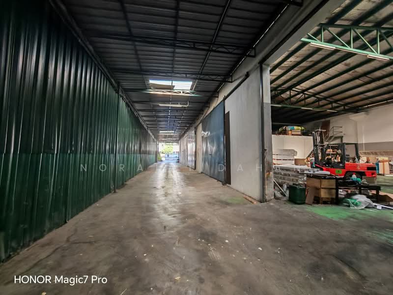 Factory for Sale in Shah Alam (Selangor) - Noraini Dahan - Interior - PropertyGuru.com.my
