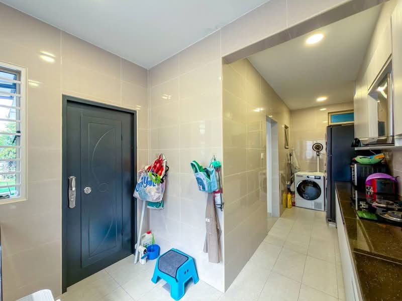 Rumah Berkembar untuk Dijual di Bandar Saujana Putra (Tanjong Duabelas) - Azmi . - PropertyGuru.com.my
