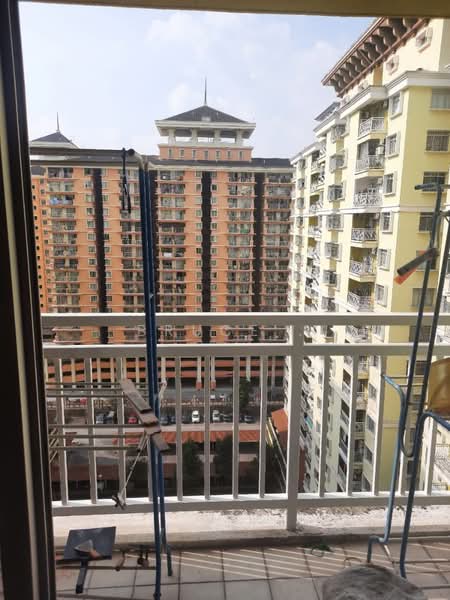 Condominium for Sale at Platinum Hill PV 3 - Bruce . - Balcony - PropertyGuru.com.my